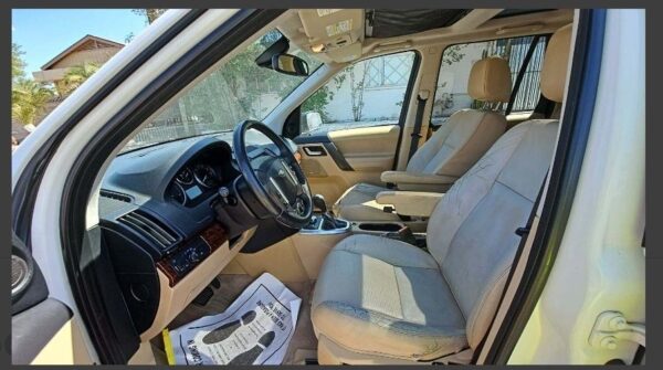 2008 Land Rover LR2 - Image 3